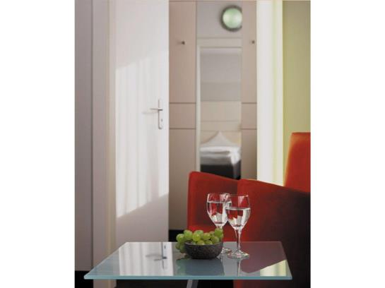 Sorat Ferrotel Duisbur 18