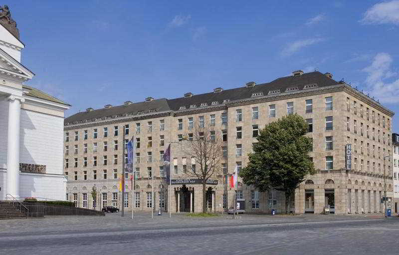 Hotel Wyndham Duisburger Hof 20