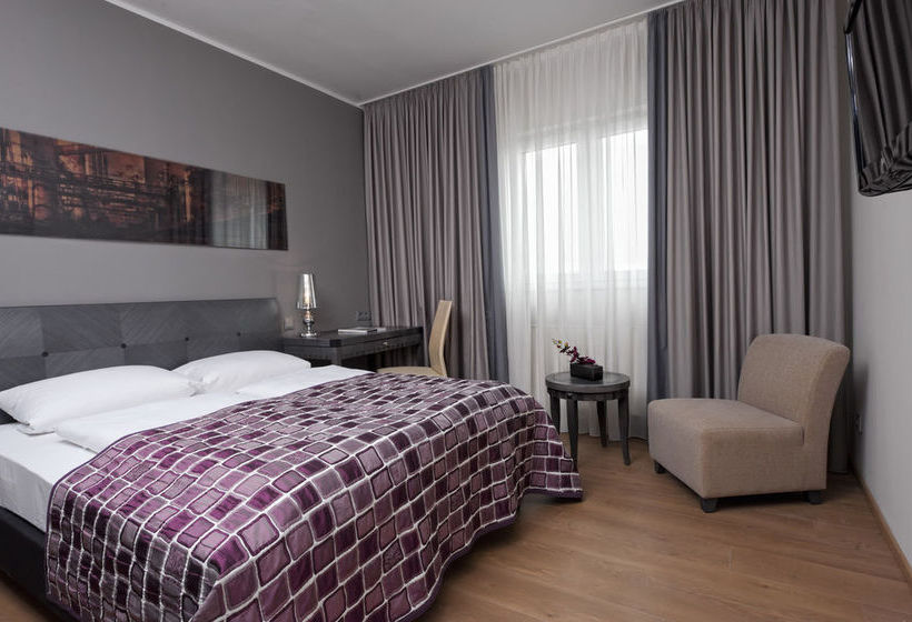 Hotel Wyndham Duisburger Hof 7