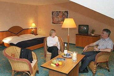 Sport- und Tagungshotel De Poort 4