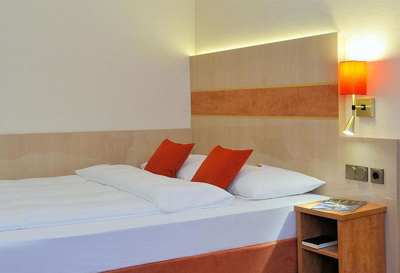 Hotel TOP CCL Essener Hof 12