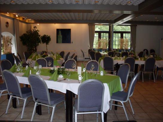 Hotel Brand's Busch 3