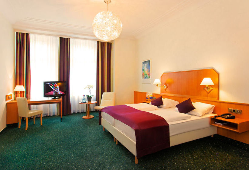 Favored Hotel Hansa 18