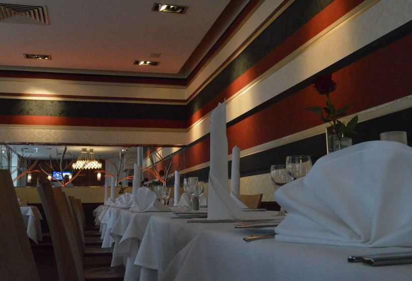 Favored Hotel Hansa 2