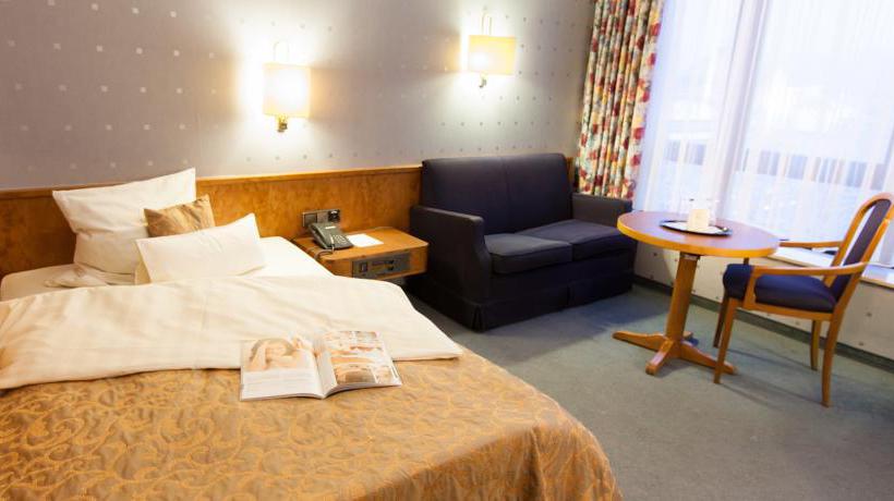 Hotel Klee am Park 13