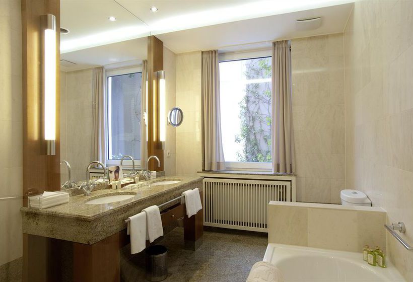 Hotel Nassauer Hof 8