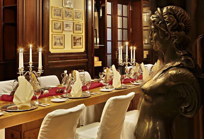 Hotel Radisson Blu Schwarzer Bock Wiesbaden 11