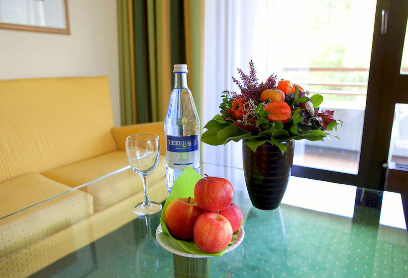 Hotel An der Therme 10