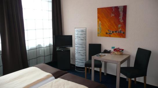 Hotel Stadt Hamburg 12