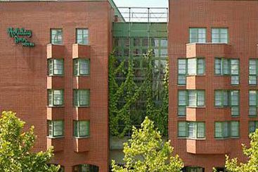 Leonardo Hotel Mannheim City Center 1