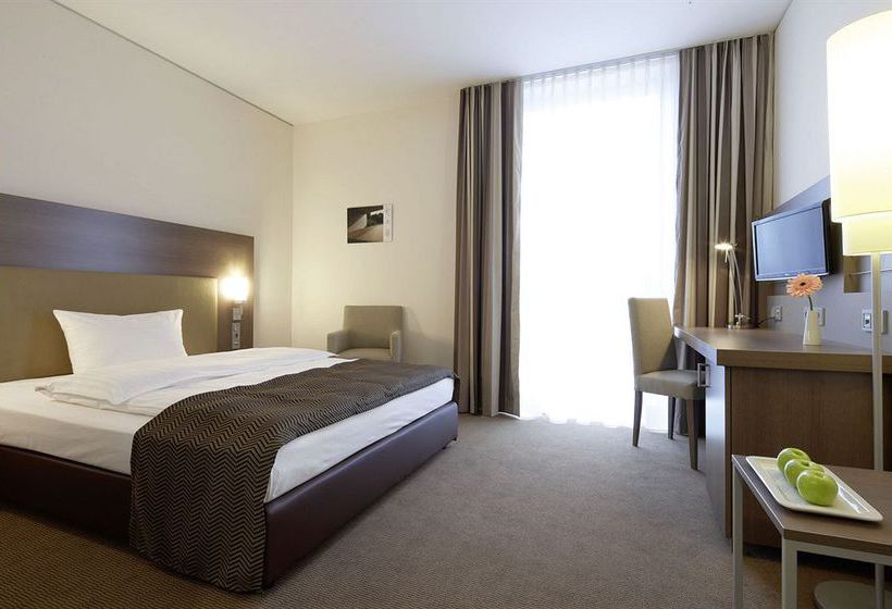 InterCityHotel Mannheim 12