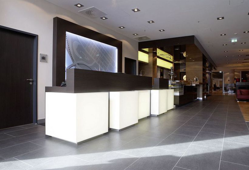 InterCityHotel Mannheim 13