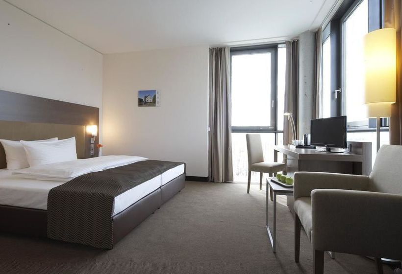 InterCityHotel Mannheim 18