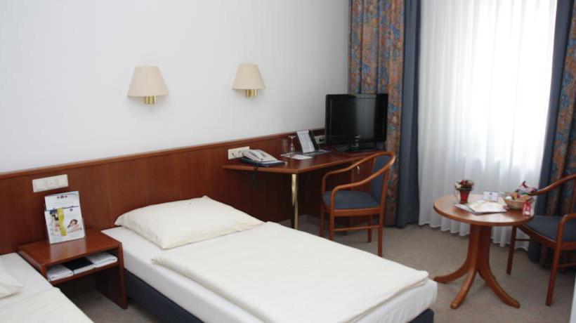 Hotel Novum Boulevard Stuttgart City 15