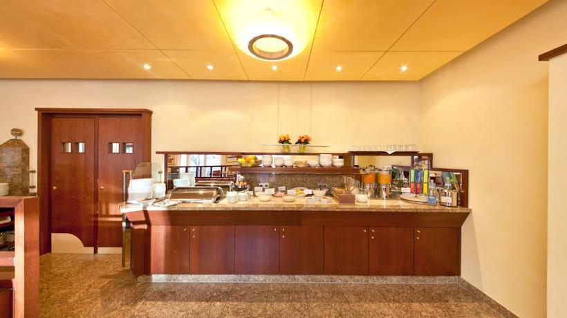 Hotel Novum Boulevard Stuttgart City 18