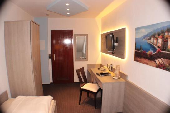 Bavaria Hotel Münchner Hof Stuttgart Baden-Wurtemberg