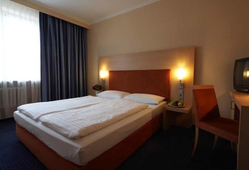 Hotel Intercity Stuttgart 10