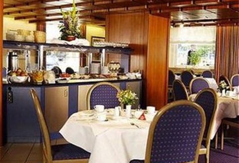 Hotel Intercity Stuttgart 15