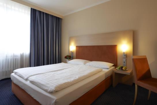Hotel Intercity Stuttgart 19