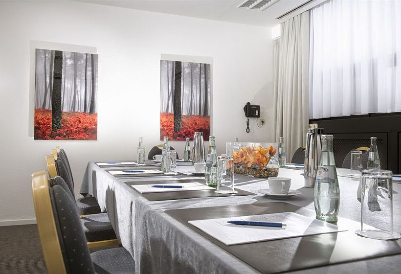 Hotel Wyndham Stuttgart Airport Messe 17