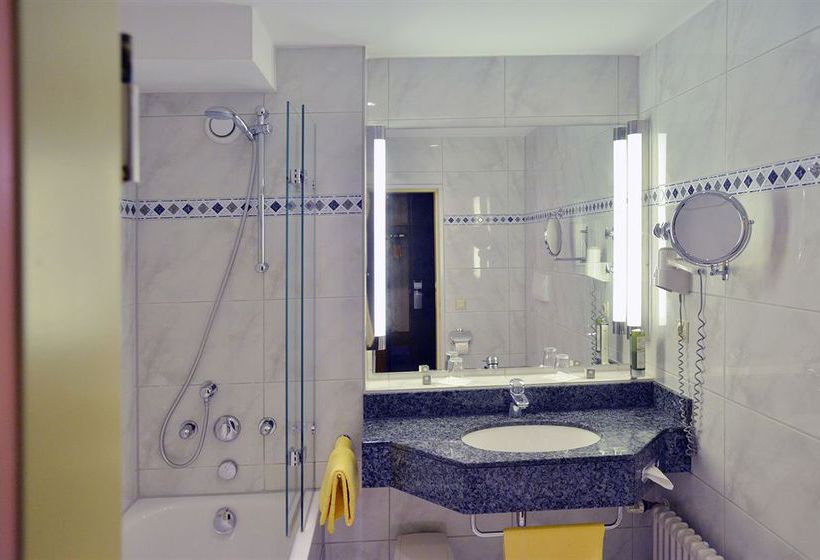 TOP CountryLine Schlosshotel Monrepos 10