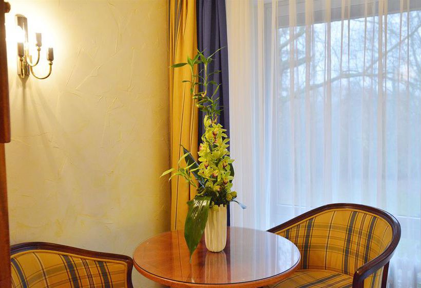 TOP CountryLine Schlosshotel Monrepos 20