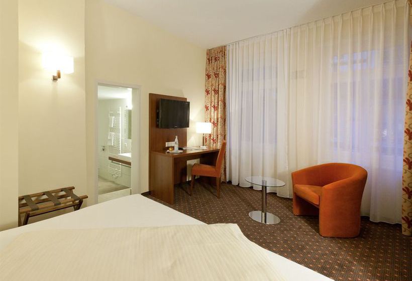 Hotel Goldener Adler 9