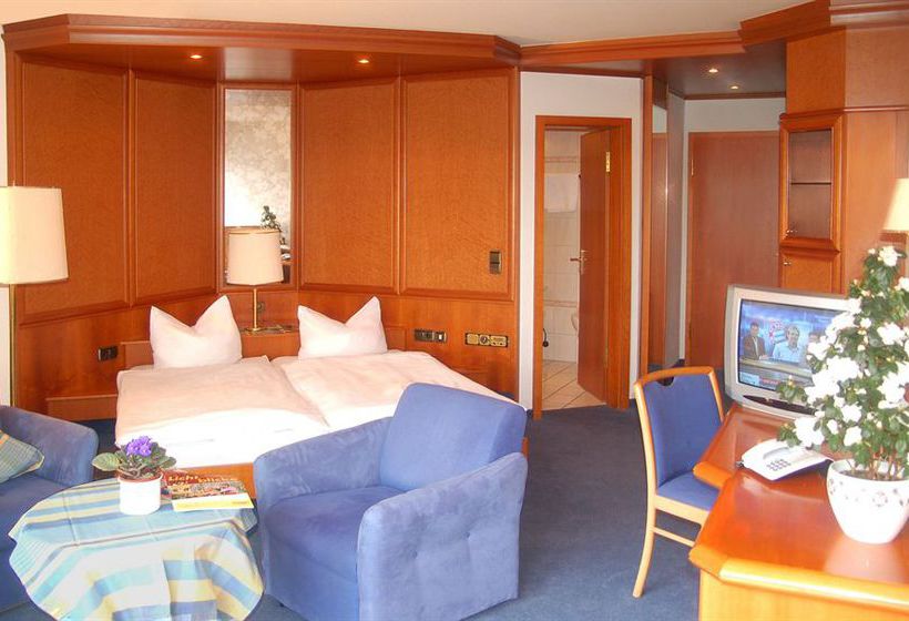 Hotel Grüner Wald 4