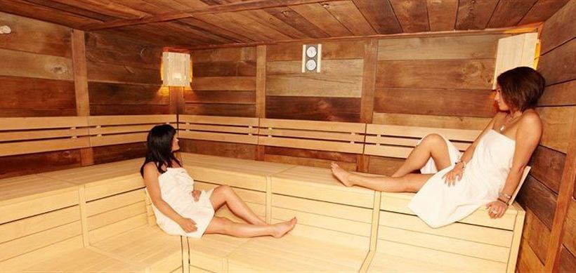 Wellnesshotel Palmenwald Schwarzwaldhof 11