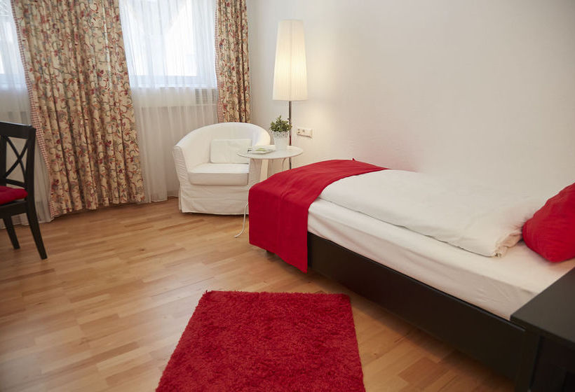 Flair Hotel Vier Jahreszeiten 8