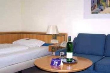 Best Western Hotel Am Schlossberg 3