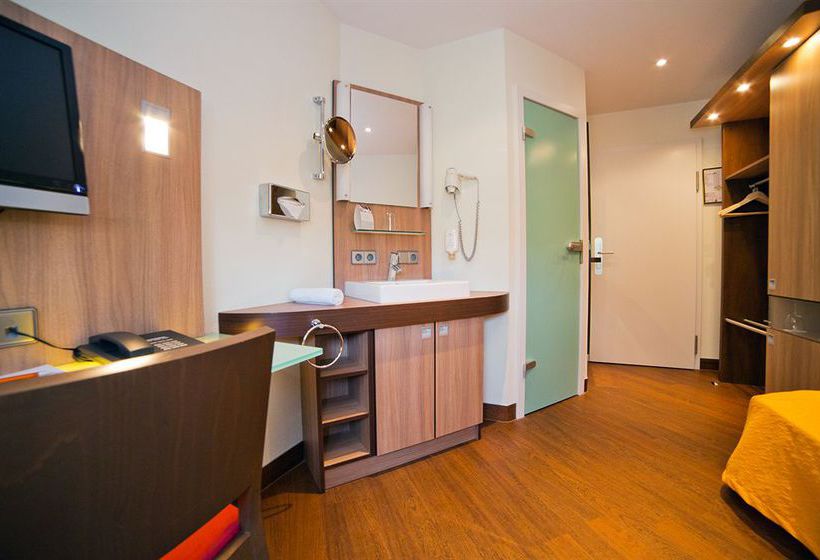 Stadthotel Freiburg Kolping 15