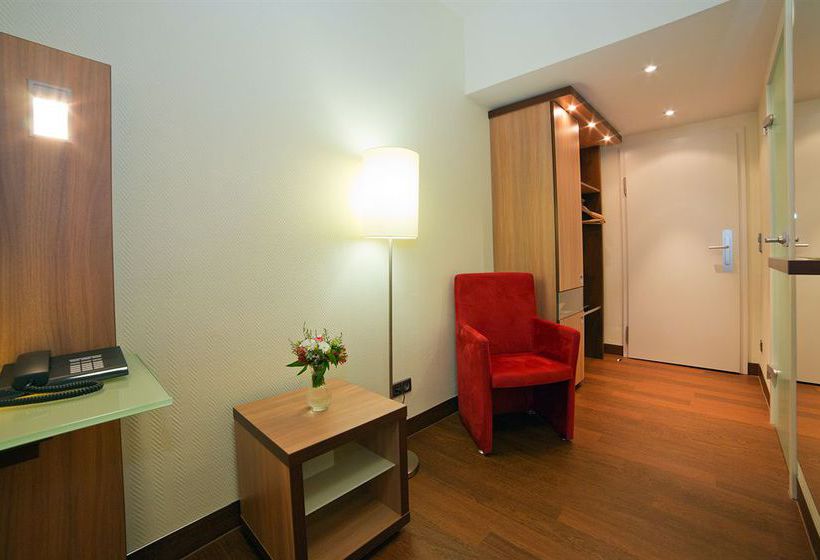 Stadthotel Freiburg Kolping 16