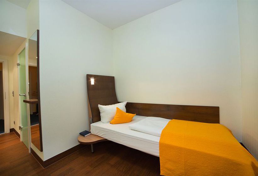 Stadthotel Freiburg Kolping 17