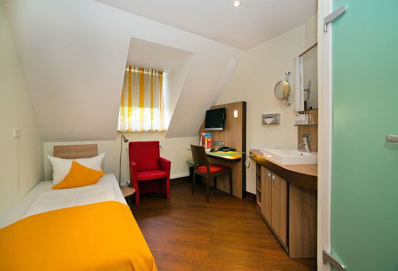 Stadthotel Freiburg Kolping 19