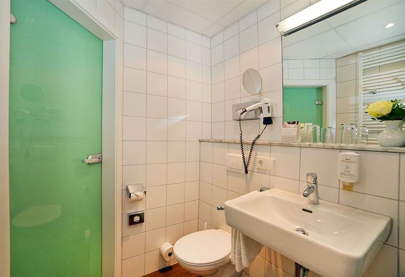 Stadthotel Freiburg Kolping 8