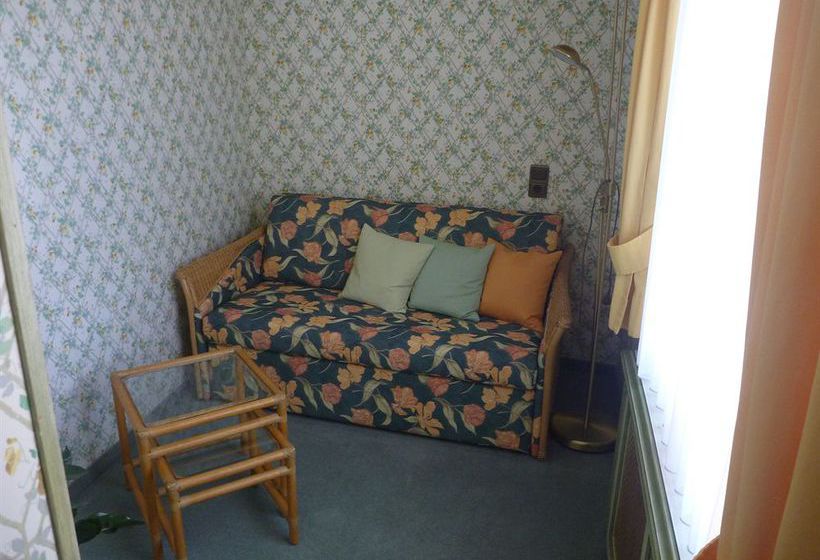 Hotel Oberkirch's Weinstuben 1