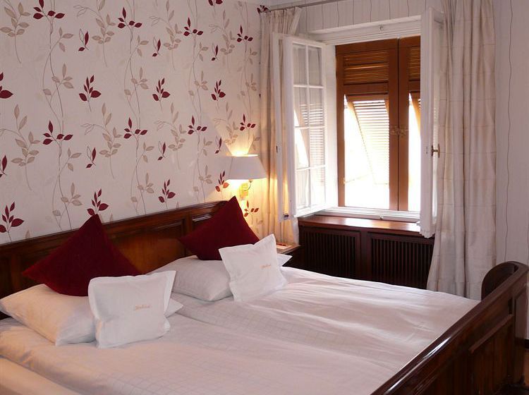 Hotel Oberkirch's Weinstuben 12