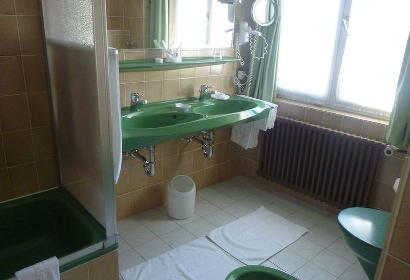 Hotel Oberkirch's Weinstuben 5