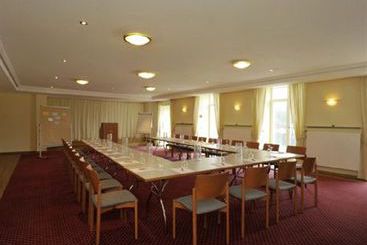 Ringhotel Goldener Knopf 1