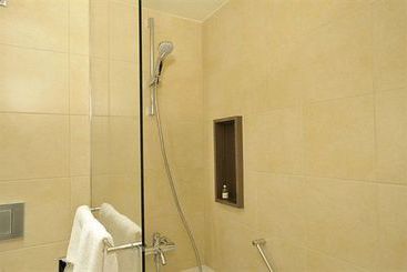 Ringhotel Goldener Knopf 17