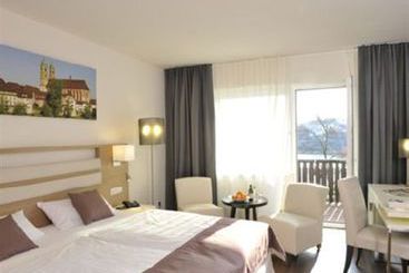 Ringhotel Goldener Knopf 2