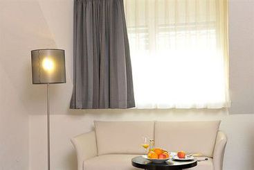 Ringhotel Goldener Knopf 20