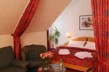 Ringhotel Goldener Knopf 3