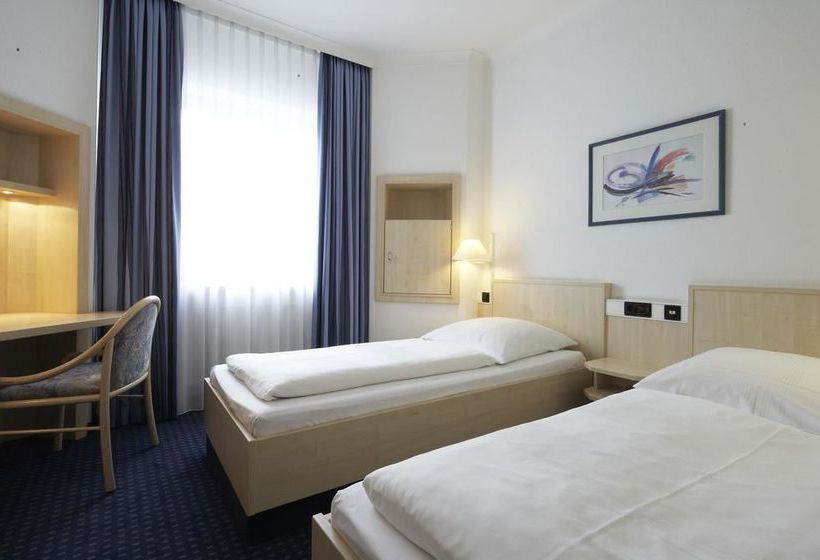 InterCityHotel Ulm 15