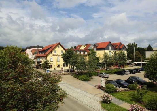 Ringhotel Zum Kreuz 8