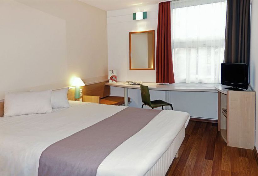 Hotel Ibis Muenchen City Nord 12