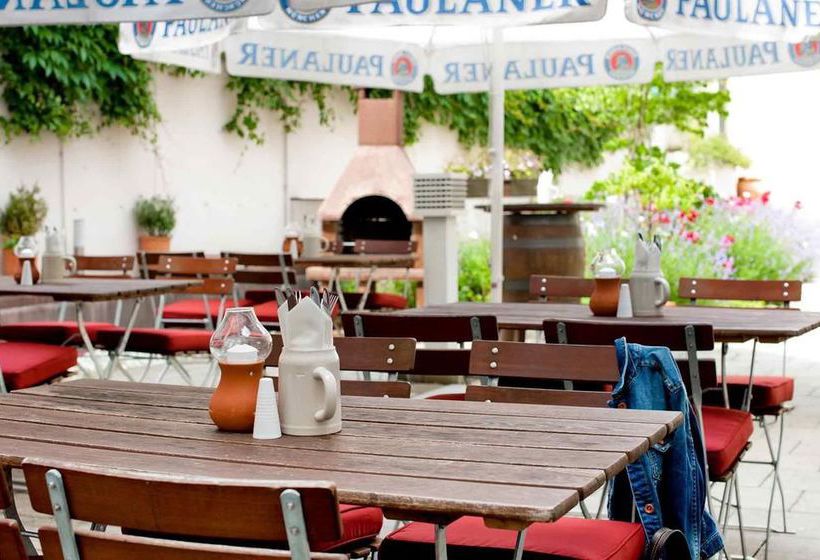 Hotel Ibis Muenchen City Nord 19