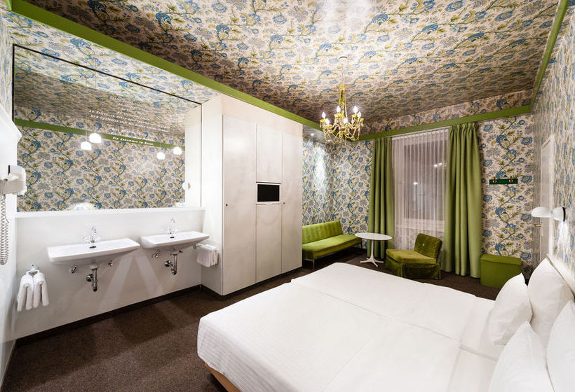 Hotel Stadt Rosenheim 8