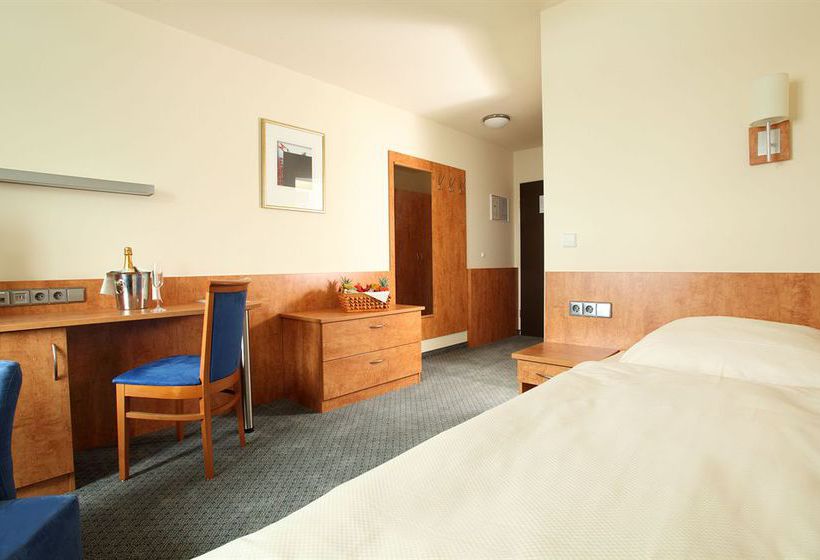 Hotel Am Moosfeld 14